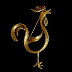 Vintage Mid-Century Signed Jeanne Goldtone And Rhinestone Rooster Brooch